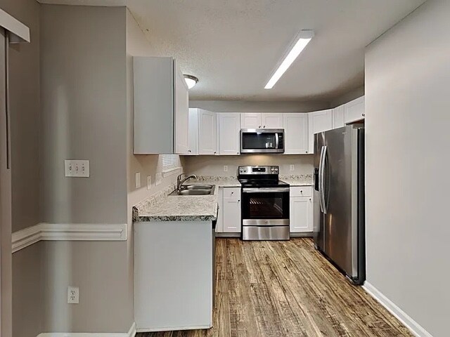 Building Photo - 7716 Pence Pond Ln