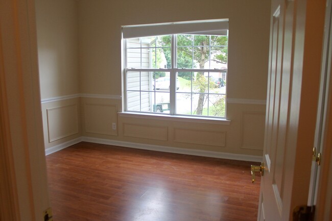 Building Photo - 1218 Wordsworth Ct