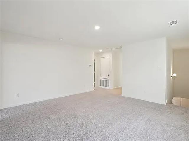 Building Photo - 604 Cherry Crk Ln