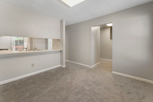 Building Photo - 3464 Kingswood Trail