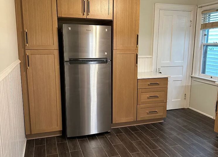 Building Photo - 217 Norwood Ave