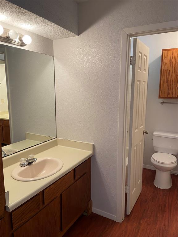 Building Photo - 9610 Sugar Hill Dr