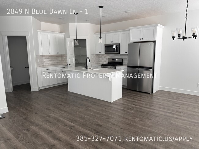 Building Photo - 2849 Blue Dawn Ln