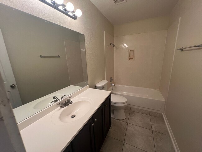 Building Photo - 5701 Capricorn Loop