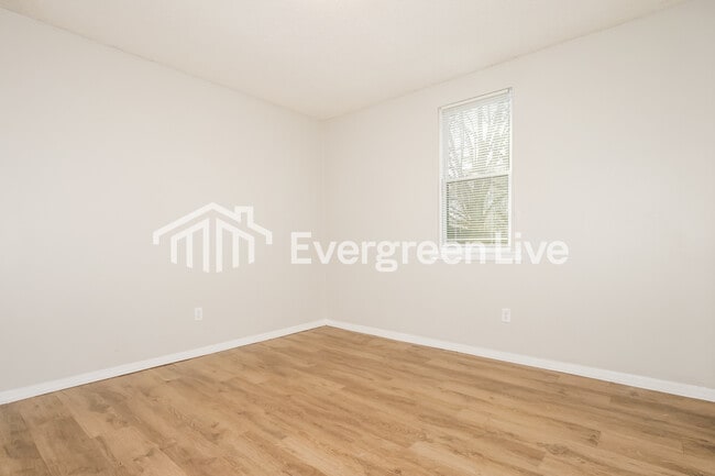 Building Photo - 3823 Barberry St