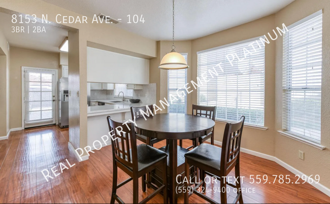 Building Photo - $2,195 Cedar & Nees 3/2 Condo, New LVP Flo...