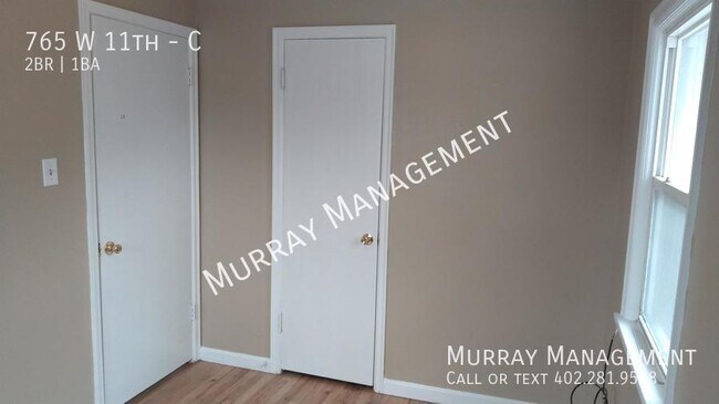 Building Photo - 765 W 11th St