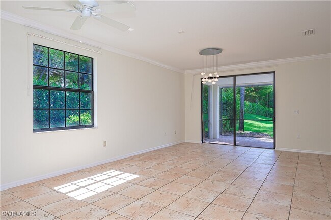 Building Photo - 15056 Summit Pl Cir