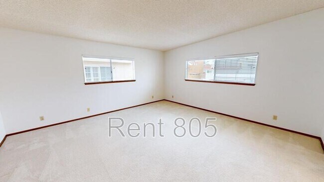 Building Photo - 4837 Oceanaire St