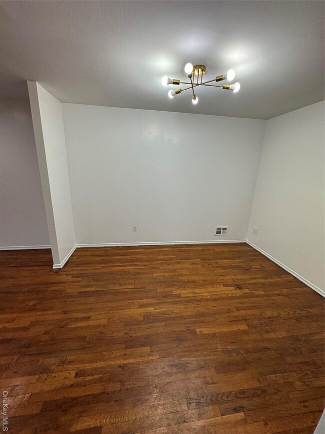 Building Photo - 144-05 21st Ave