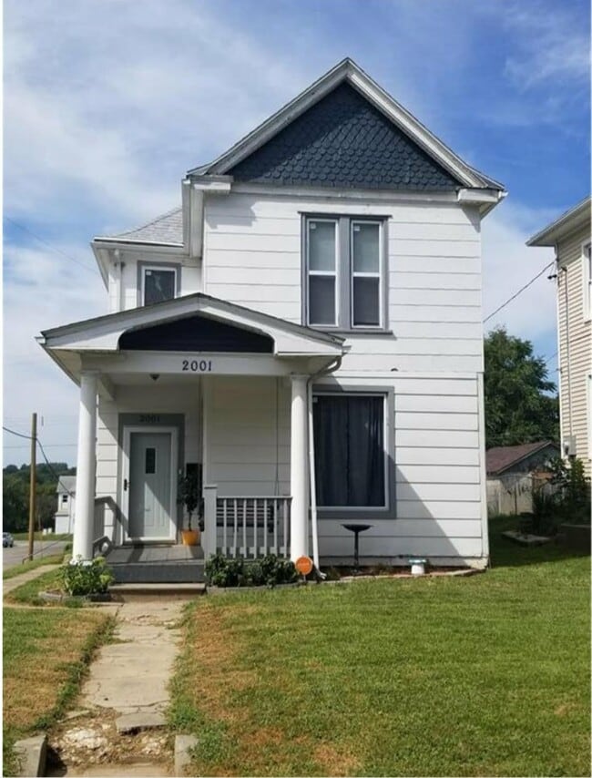 Building Photo - 2001 Mitchell Ave