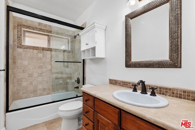 Building Photo - 1821 Fairburn Ave