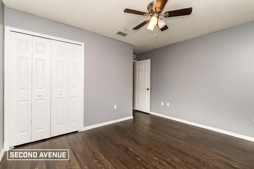 Building Photo - 3241 Bluestone Ave