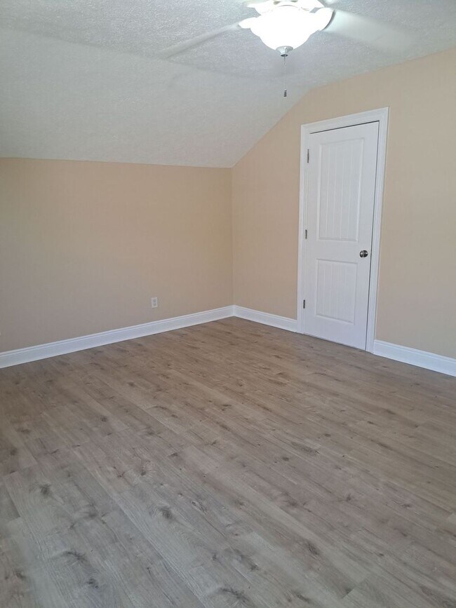 Building Photo - 2950 Palmetto Ridge Way