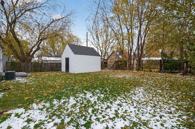 Building Photo - 2343 St Peter St