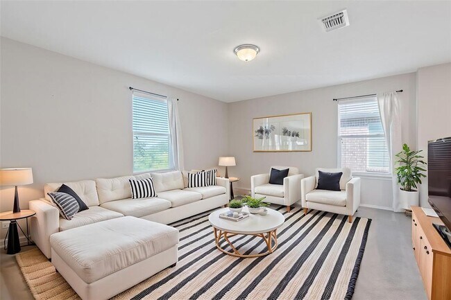 Building Photo - 476 Sheepshank Dr