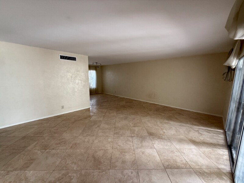 Building Photo - 4820 E Fort Lowell Rd