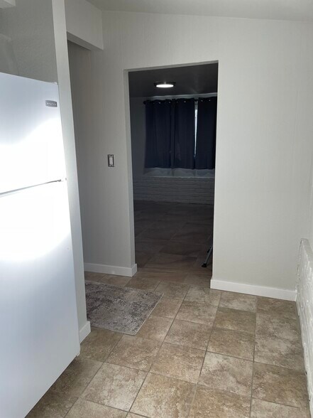 Building Photo - 3392 San Mardo Ave