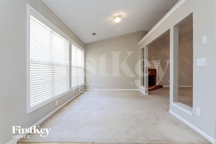 Building Photo - 1643 Mission Park Dr SW