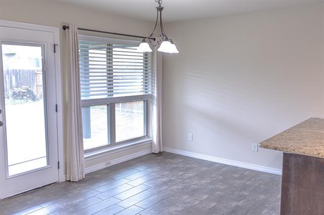 Building Photo - 103 Palomino Dr