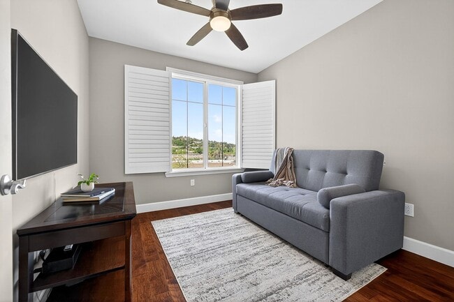Building Photo - Regent on the Park - 4th floor 2 bedroom