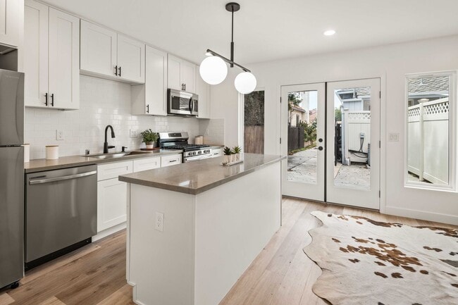 Building Photo - Gorgeous 1 Bedroom Home in Faircrest Heights!