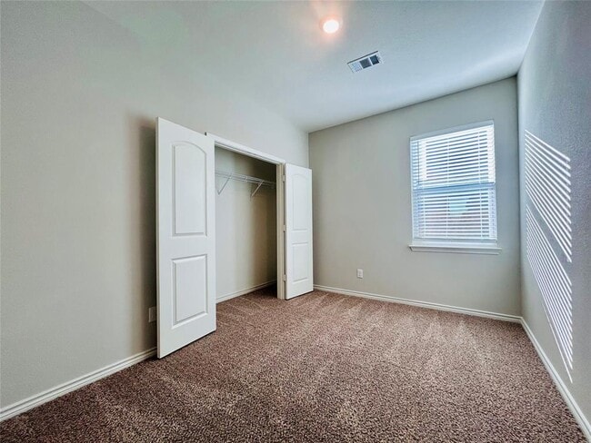 Building Photo - 401 Liberty Meadows Dr