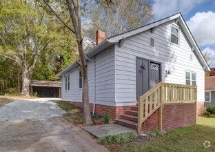 Building Photo - Newly remodeled 3 BR / 2 BA in Wadesboro !