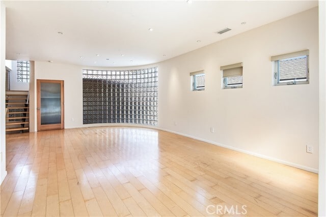 Building Photo - 2913 Winlock Rd