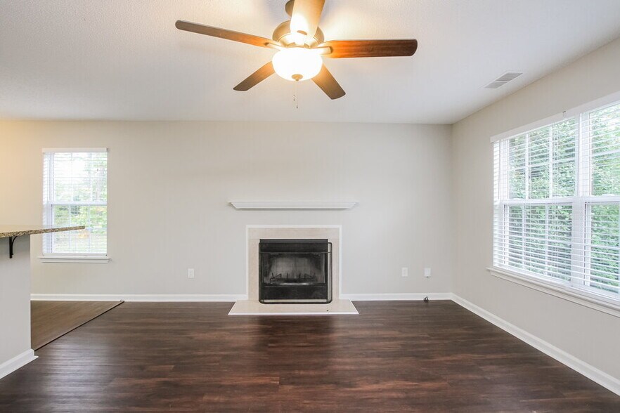 Building Photo - 9224 Garnet Field Ct
