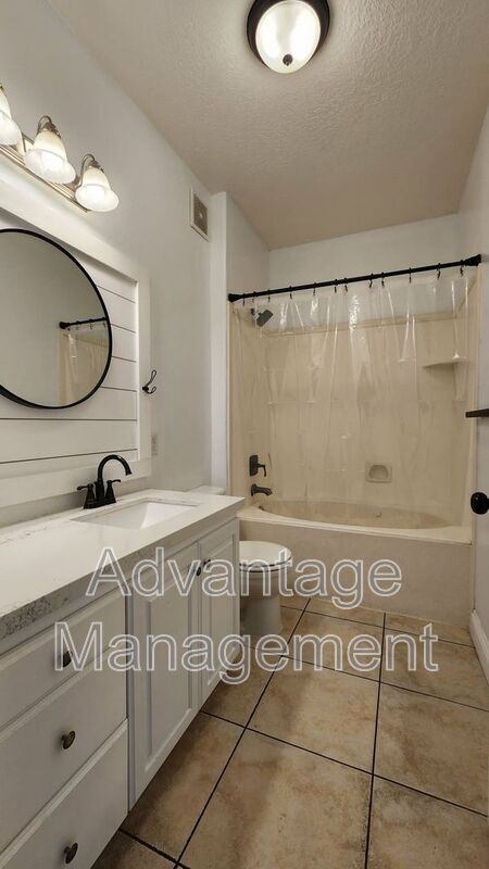 Building Photo - 203 N 1200 W