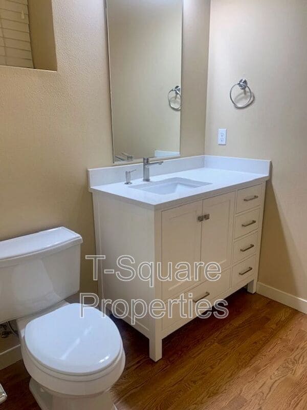 Building Photo - 10218 242nd Ave NE