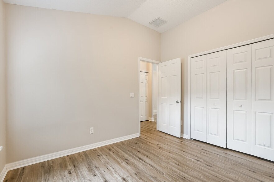 Building Photo - 348 Ashton Woods Ln