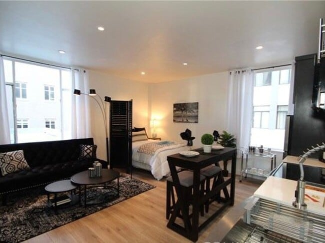 Building Photo - 140 Linden Ave