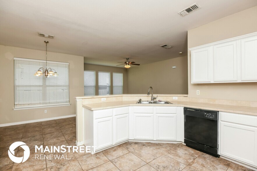 Building Photo - 228 Kennedy Ct