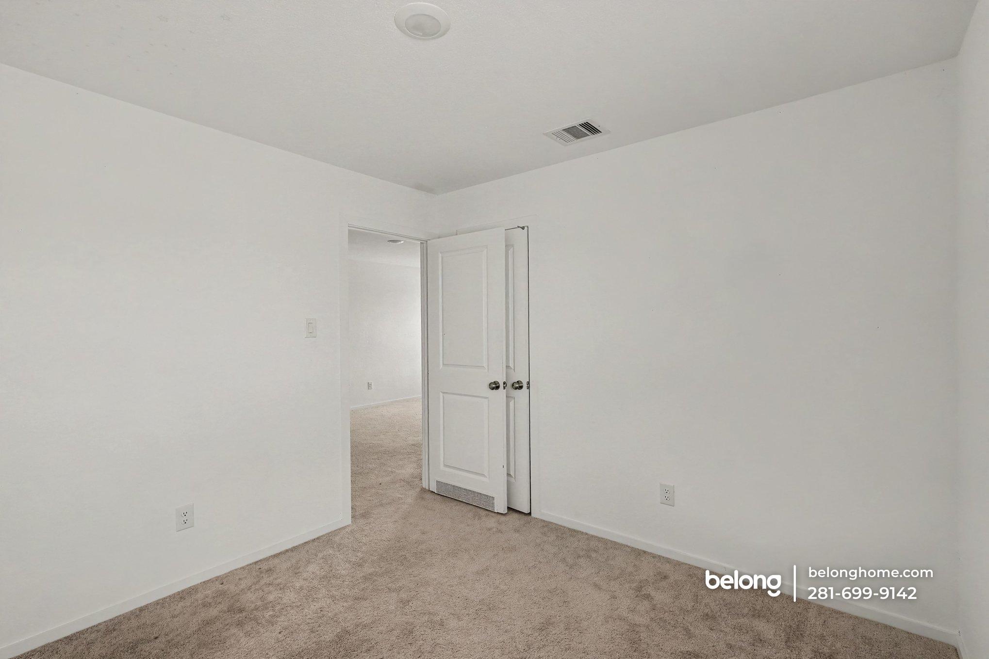 Building Photo - 21523 Casavatore Dr