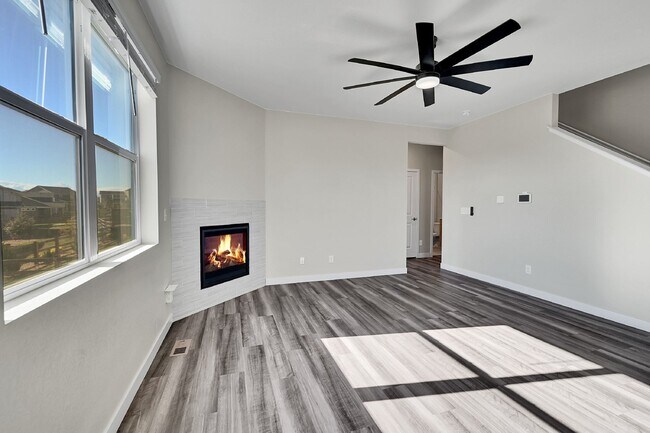 Building Photo - $3,340.95 - 5 Bed, 3 Bath Home in Thornton with Cozy Fireplace and Fenced-in Yard