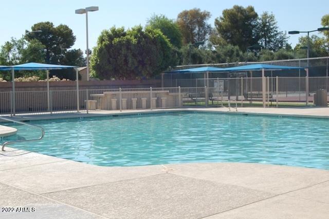 Building Photo - 2312 W Lindner Ave