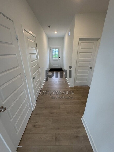 Building Photo - 16067 Cloud Nine Dr