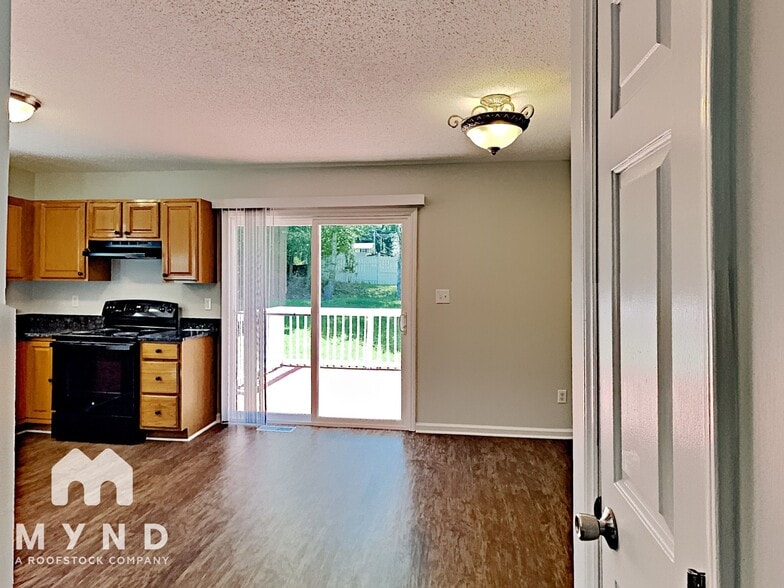 Building Photo - 1518 Lantern Pl