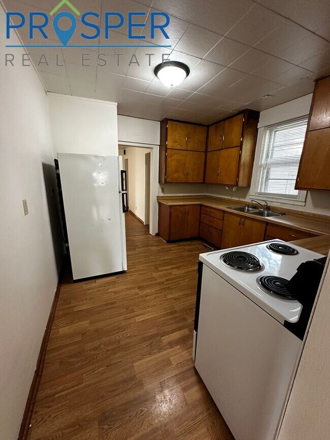 Building Photo - WA818X