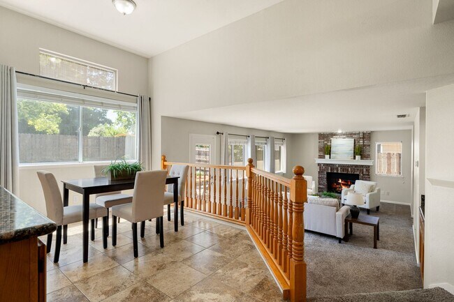 Building Photo - 1451 Lorimer Way