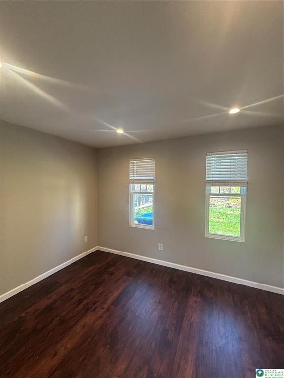 Building Photo - 22 Newport Ave