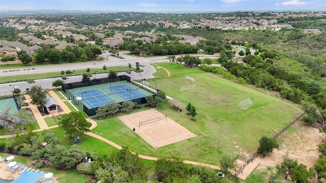 Building Photo - 802 Geiger Path