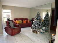 Building Photo - 9070 SW 125th Ave