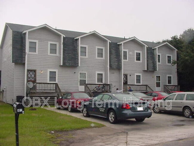 Building Photo - 1507 Goldie St