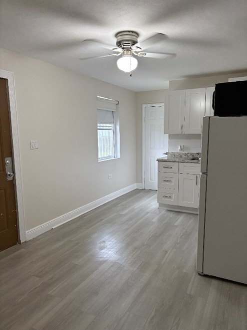 Building Photo - 585 NW 117th St