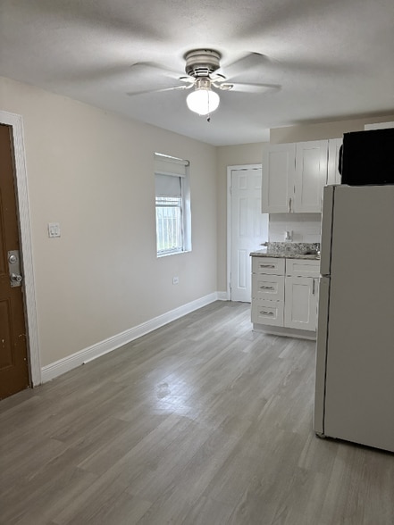 Building Photo - 585 NW 117th St