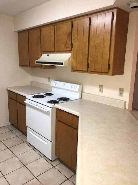 Building Photo - Spacious 3Bed/2Ba Brick Home Convenient to Tyndall AFB!