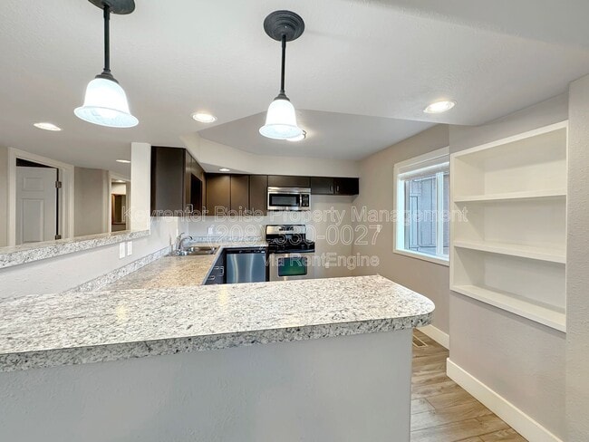 Building Photo - 10331 Utahna Rd